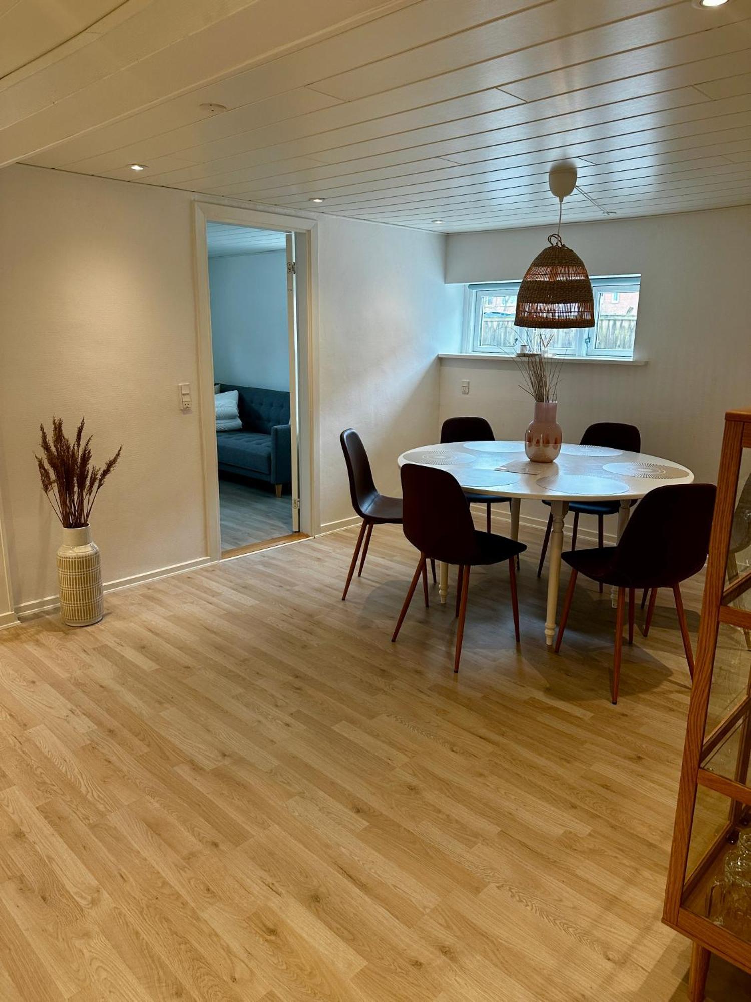 Skon Lejlighed Med Egen Terrasse Og Have Taet Pa Centrum I Скаген Экстерьер фото